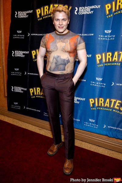 Ronan Farrow Photo