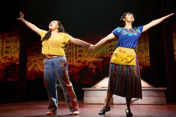 Tatianna Córdoba and Aline Mayagoitia Photo