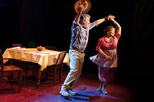 Mauricio Mendoza and Justina Machado Photo