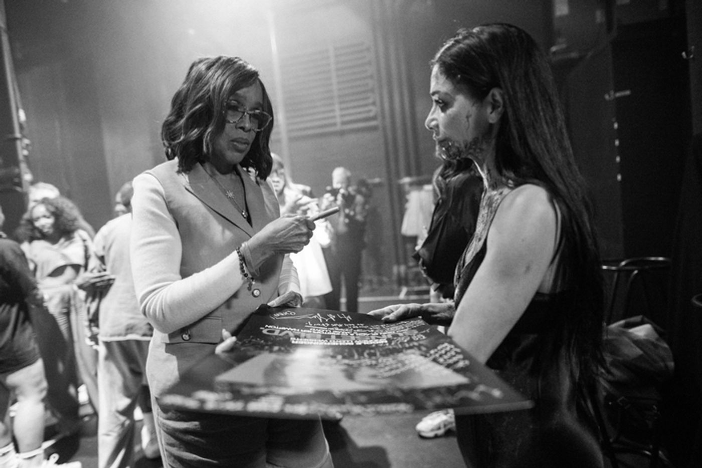 Photos: Oprah, Gayle King, and Heidi Klum Stop By SUNSET BLVD. On Broadway  Image