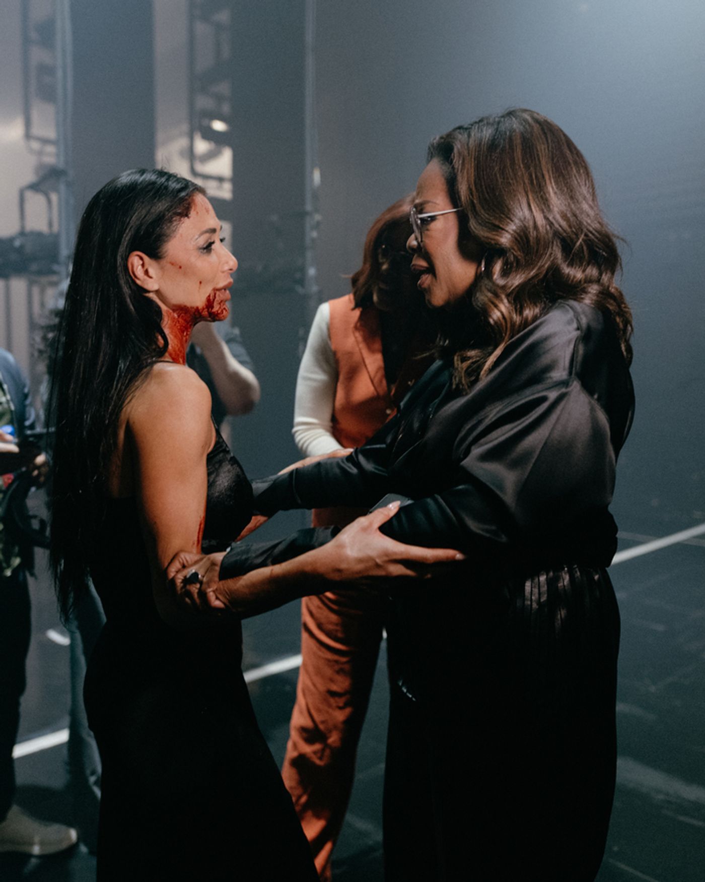 Photos: Oprah, Gayle King, and Heidi Klum Stop By SUNSET BLVD. On Broadway  Image