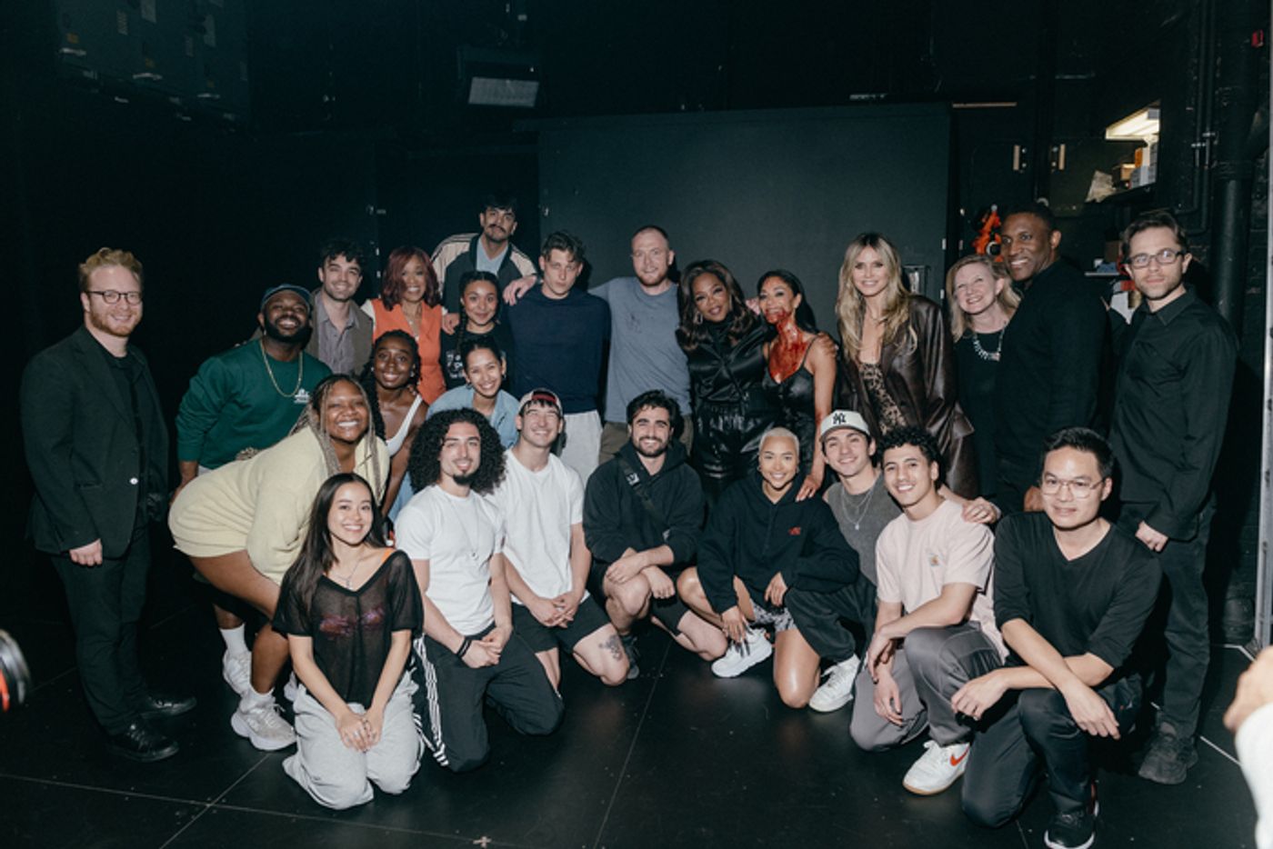 Photos: Oprah, Gayle King, and Heidi Klum Stop By SUNSET BLVD. On Broadway  Image