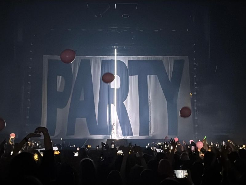 Review: CHARLIE XCX BRAT 2025 ARENA TOUR at Target Center Minneapolis Image