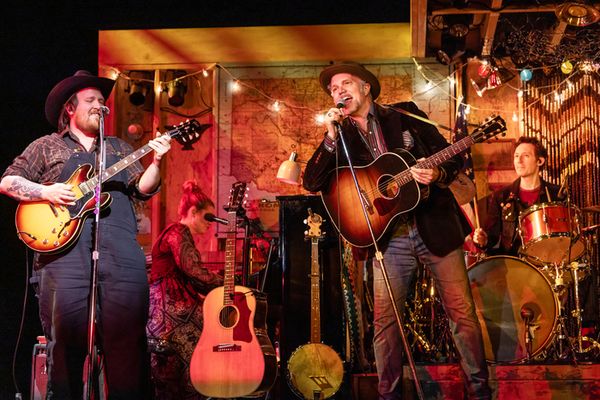 Jeb Brown and band Photo