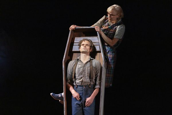 Andrew Durand, Julia Knitel Photo