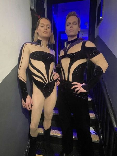 Interview: Canadian Performers Lakota and McKinley Knuckle Talk Being Identical Twins on Broadway  Image