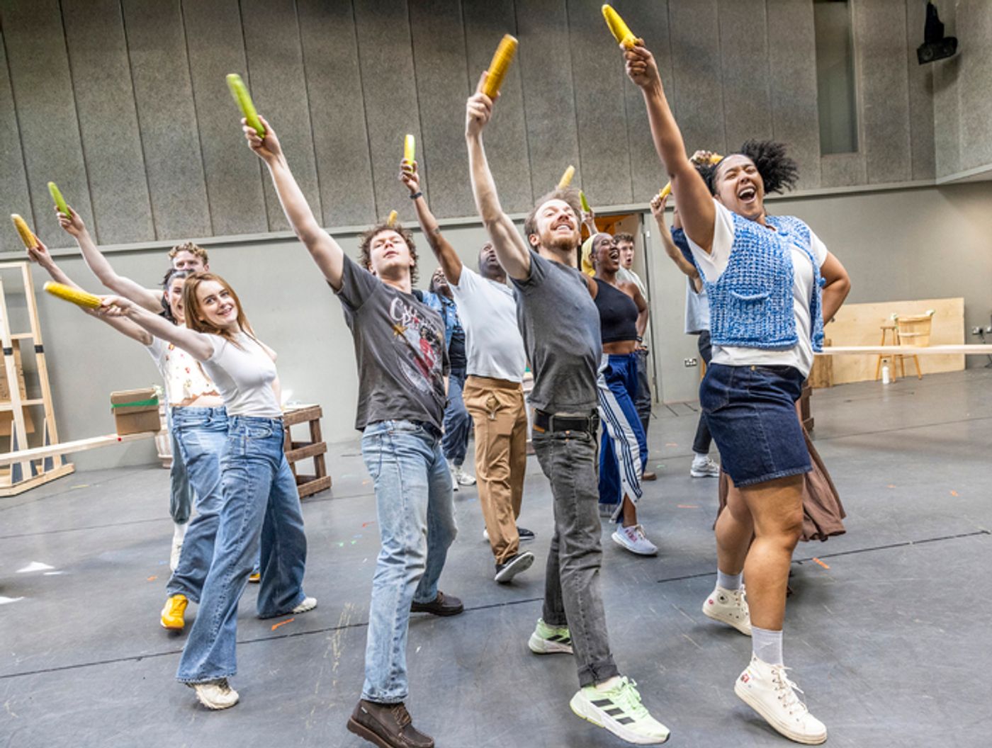Photos: UK Premiere of SHUCKED in Rehearsal  Image