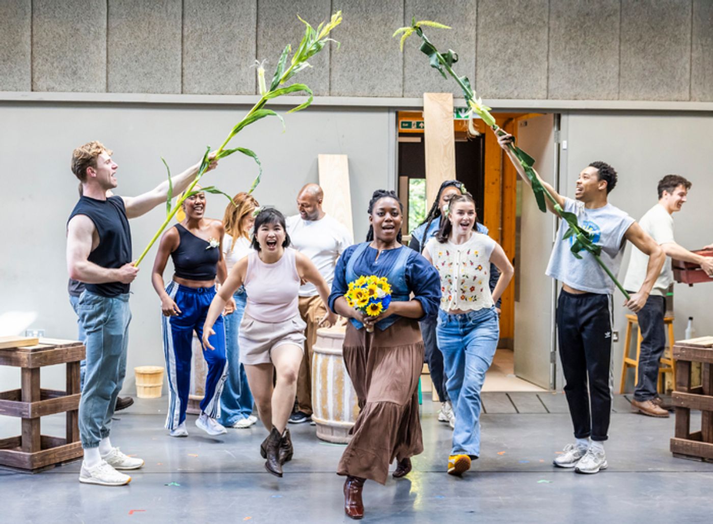 Photos: UK Premiere of SHUCKED in Rehearsal  Image