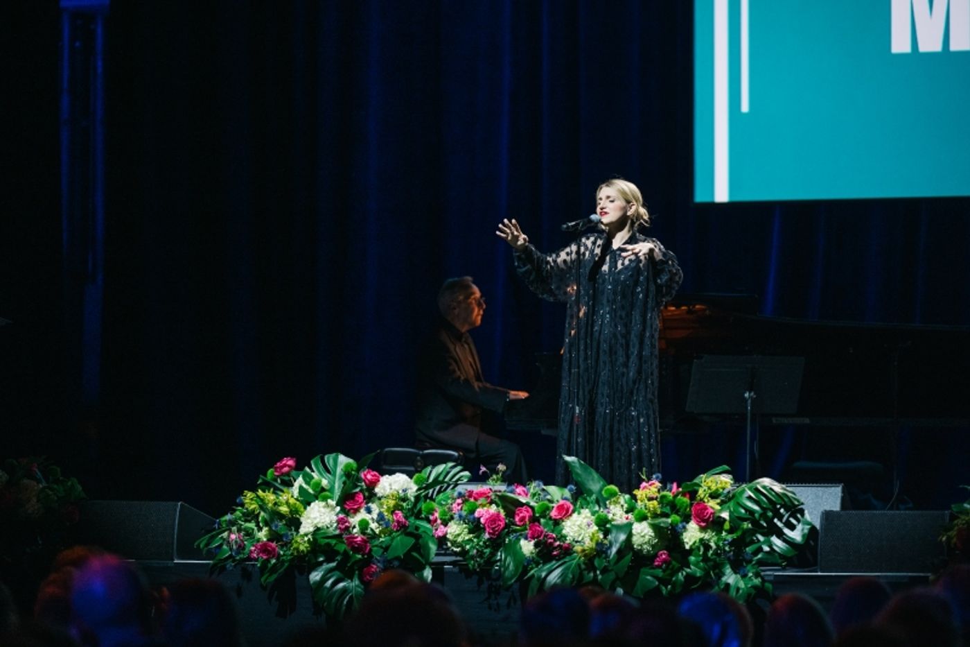 Feature: Signature Theatre Honors Mandy Patinkin with The 2025 Sondheim Award at its Annual Gala  Image