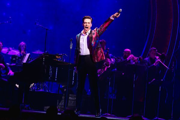 Erich Bergen Photo