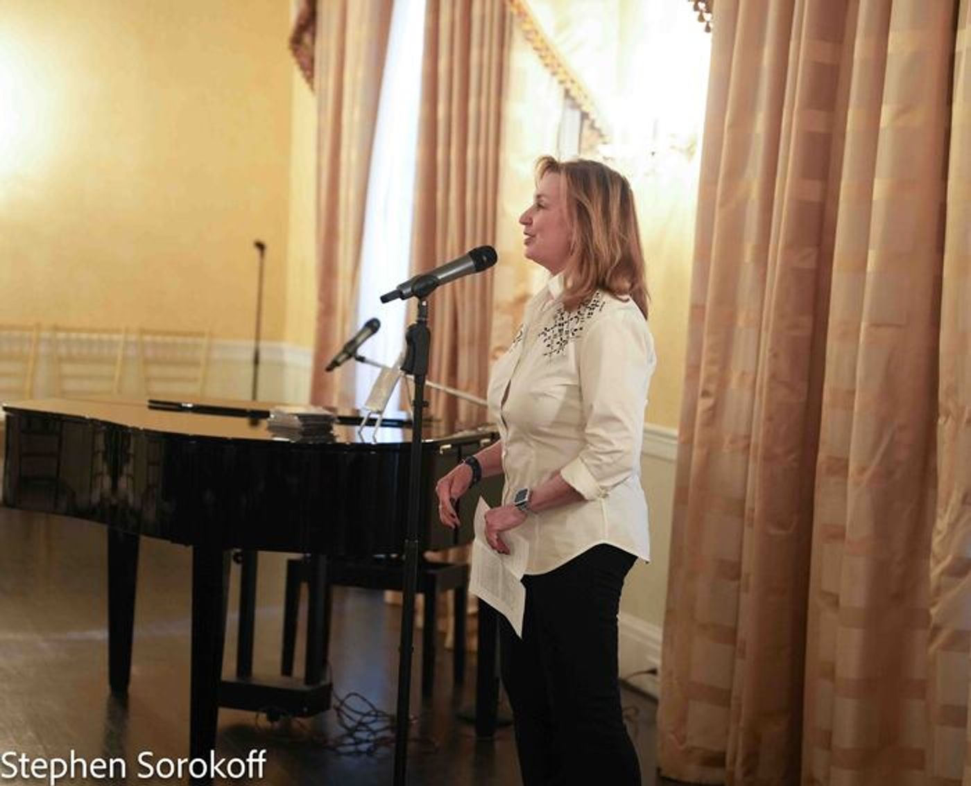 Eric Comstock & Barbara Fasano Perform at Dutch Treat Club  Image