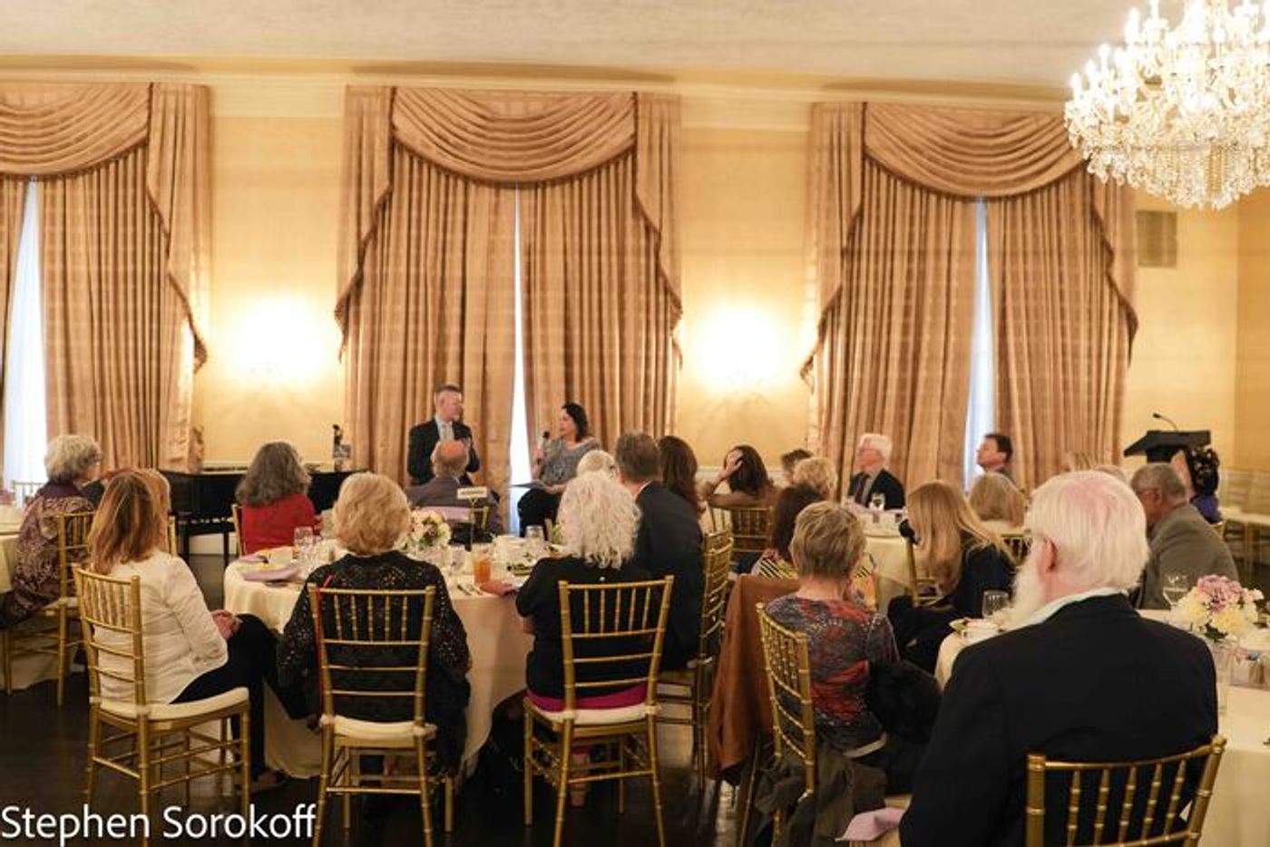 Eric Comstock & Barbara Fasano Perform at Dutch Treat Club  Image