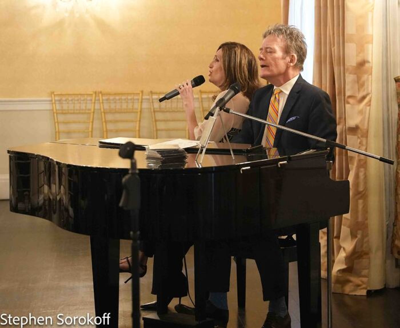 Eric Comstock & Barbara Fasano Perform at Dutch Treat Club  Image