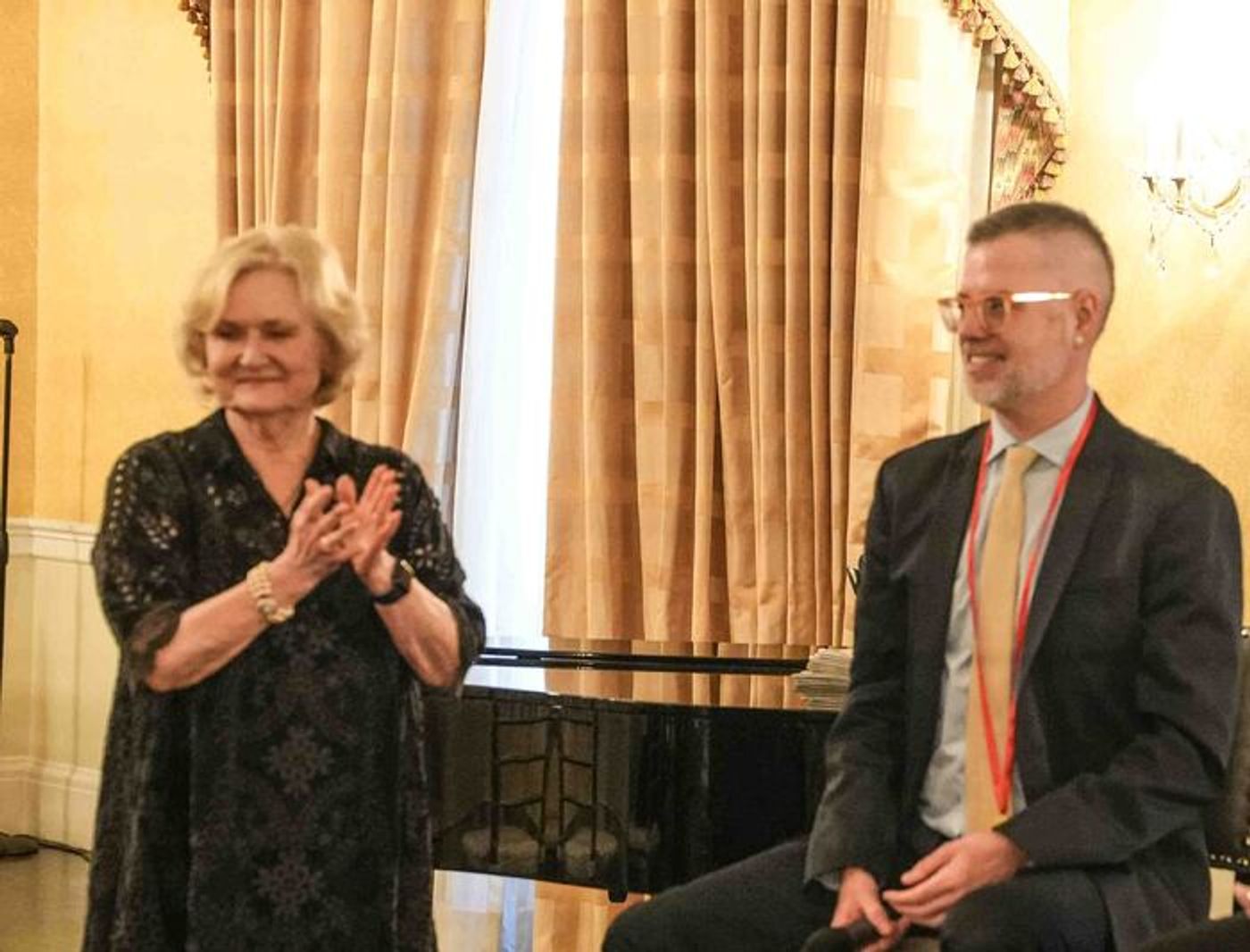 Eric Comstock & Barbara Fasano Perform at Dutch Treat Club  Image