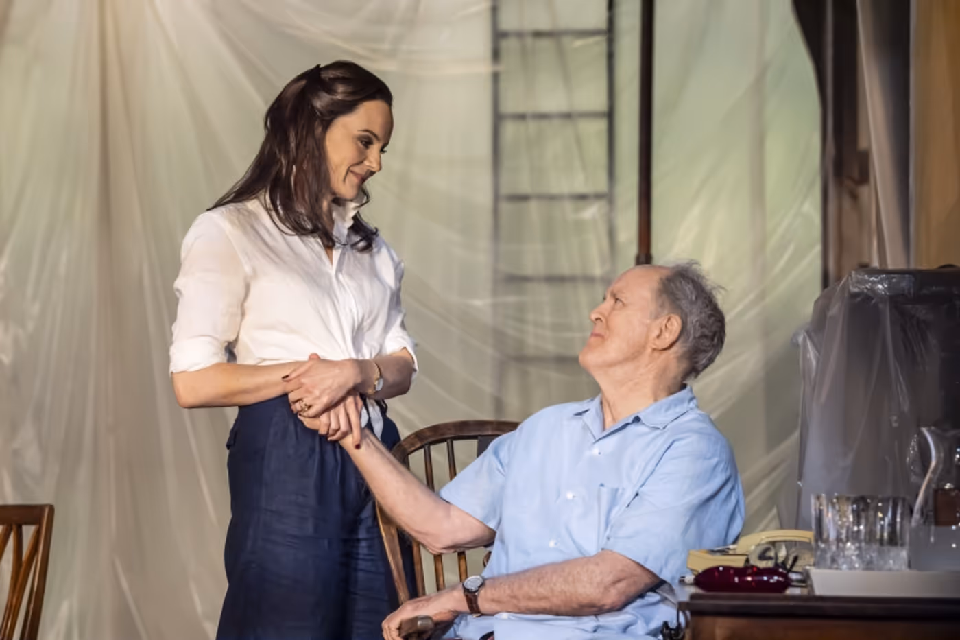 Review: GIANT, Starring John Lithgow  Image