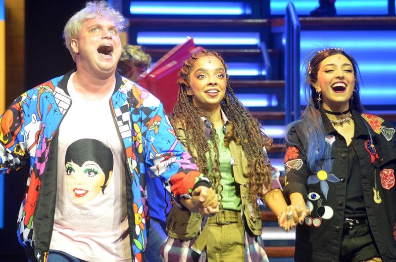MENINAS MALVADAS (Mean Girls: The Musical) Opens in São Paulo: A Fun-Filled Show About Friendship, Identity, and High School Drama Image