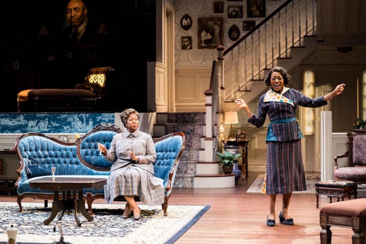 Review: THE NACIREMA SOCIETY at Guthrie Theater  Image