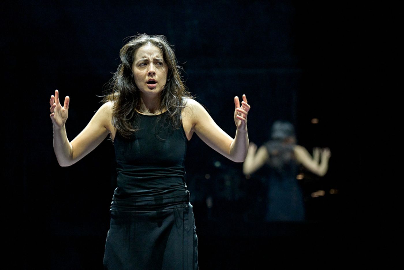 Photos: Radiohead-Based HAMLET HAIL TO THE THIEF Gets World Premiere  Image