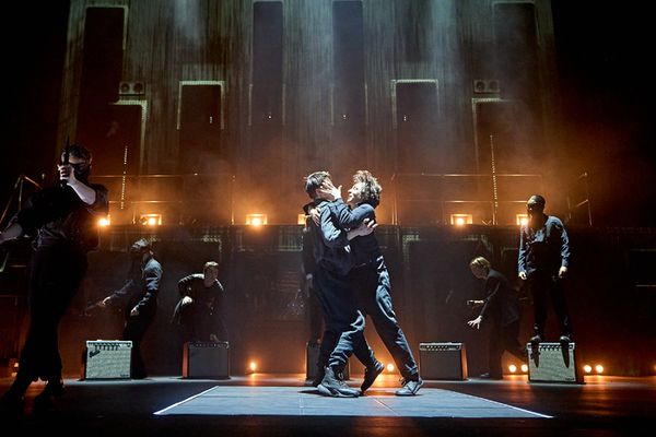 Brandon Grace, Samuel Blenkin and cast of Hamlet Hail to the Thief Photo