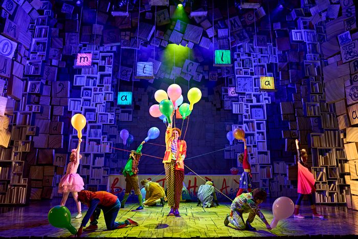 Photos: New Cast Joins MATILDA THE MUSICAL in London — photo 4 of 15