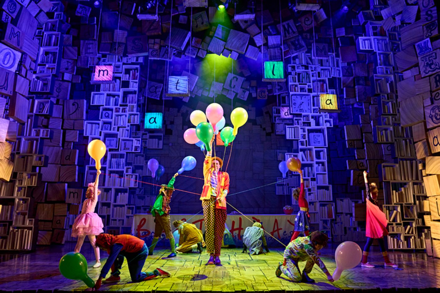 Photos: New Cast Joins MATILDA THE MUSICAL in London  Image