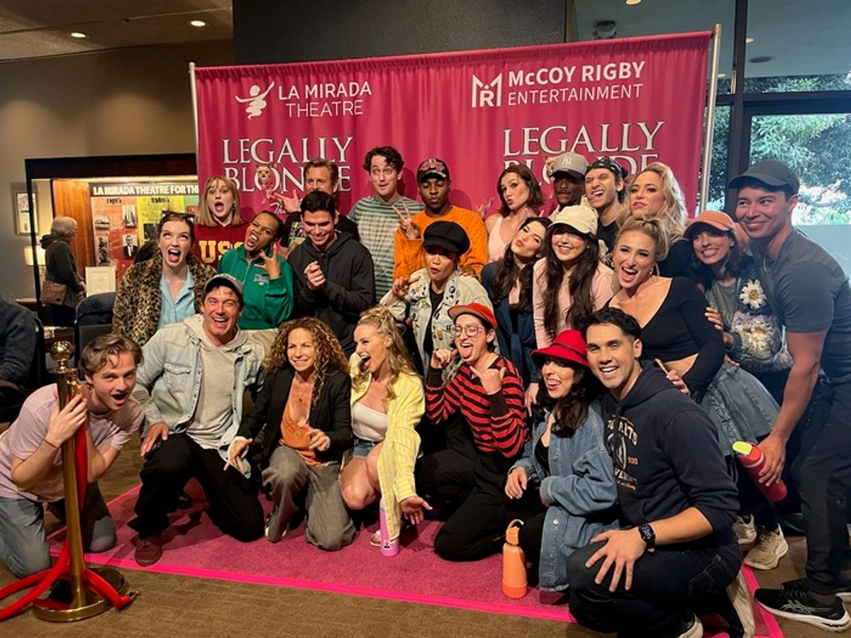 Meredith Scott Lynn and cast at 