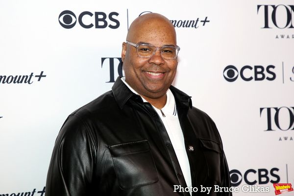 James Monroe Iglehart Photo