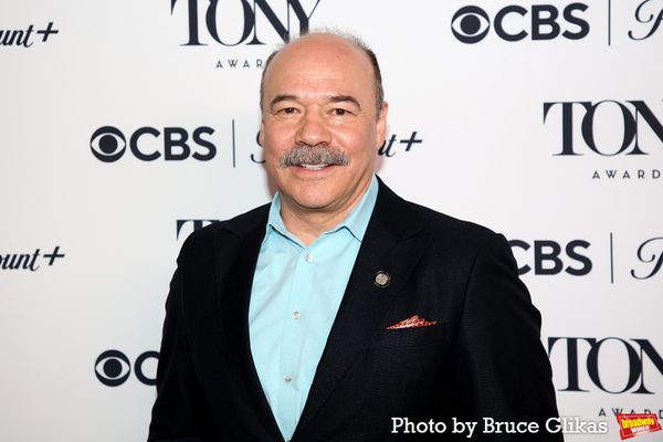 Danny Burstein Photo