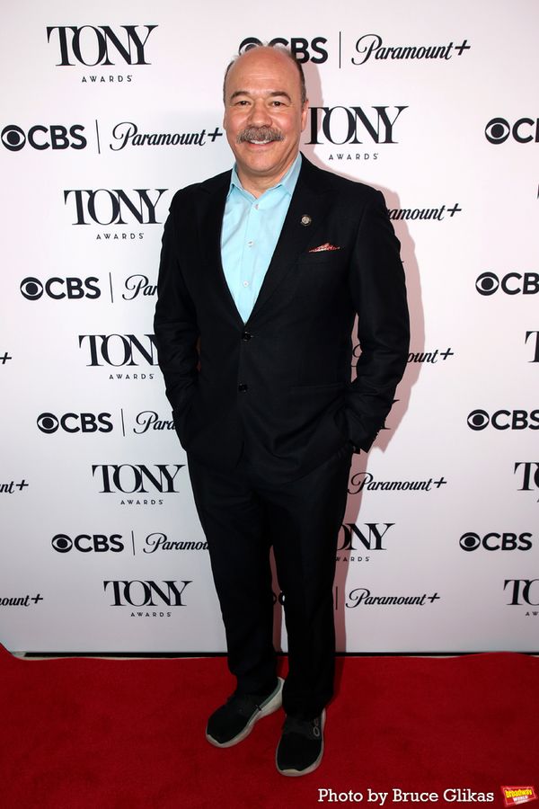 Danny Burstein Photo