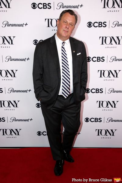 Brooks Ashmanskas Photo