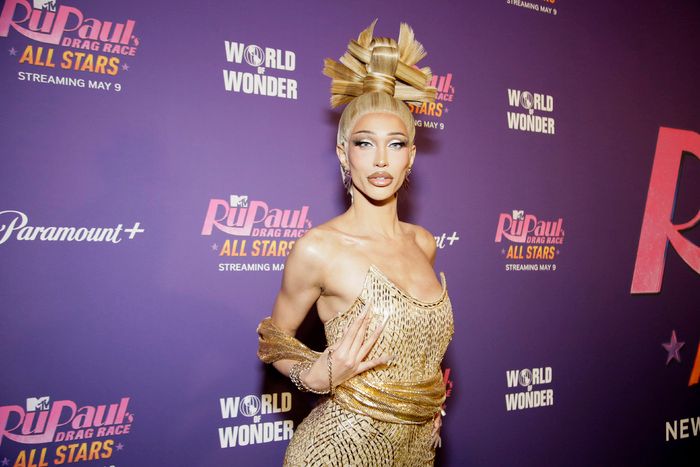 Photos: RUPAUL’S DRAG RACE ALL STARS Cast Celebrates Season 10 Premiere in NYC — photo 13 of 36