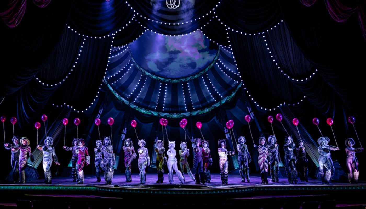 Photos: Circus-Themed CATS Soars At Chicago's Paramount Theatre Photos: Circus-Themed CATS Soars At Chicago's Paramount Theatre Image