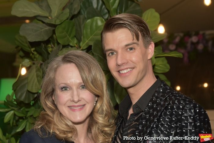 Photos: Mark William Returns to Green Room 42  Image