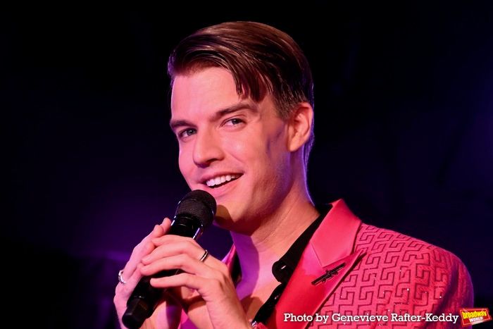 Photos: Mark William Returns to Green Room 42  Image