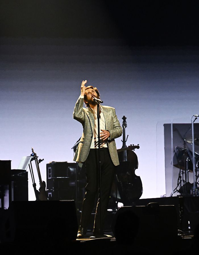 Photos: Josh Groban Debuts 'Gems' Las Vegas Residency at Caesars Palace — photo 12 of 13