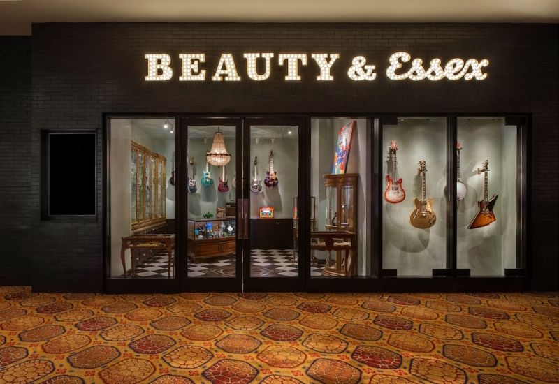 Review: Beauty & Essex Serves Its Innovative Global Cuisine in Sophisticated Setting at Mohegan Sun Review: Beauty & Essex Serves Its Innovative Global Cuisine in Sophisticated Setting at Mohegan Sun Image