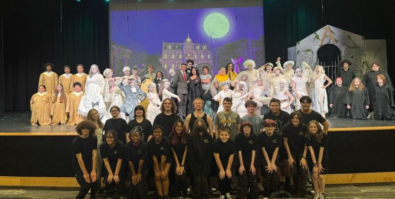 Review: THE ADDAMS FAMILY at Hot Springs World Class High School Theater  Image