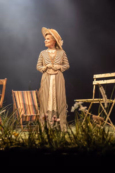  Imelda Staunton Photo