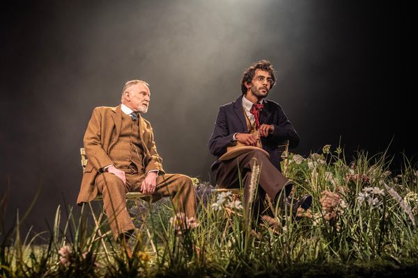 Robert Glenister, Sid Sagar Photo