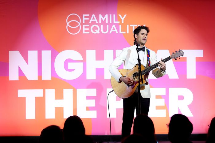 Photos: Nicole Scherzinger, Darren Criss, & More at NIGHT AT THE PIER — photo 6 of 57