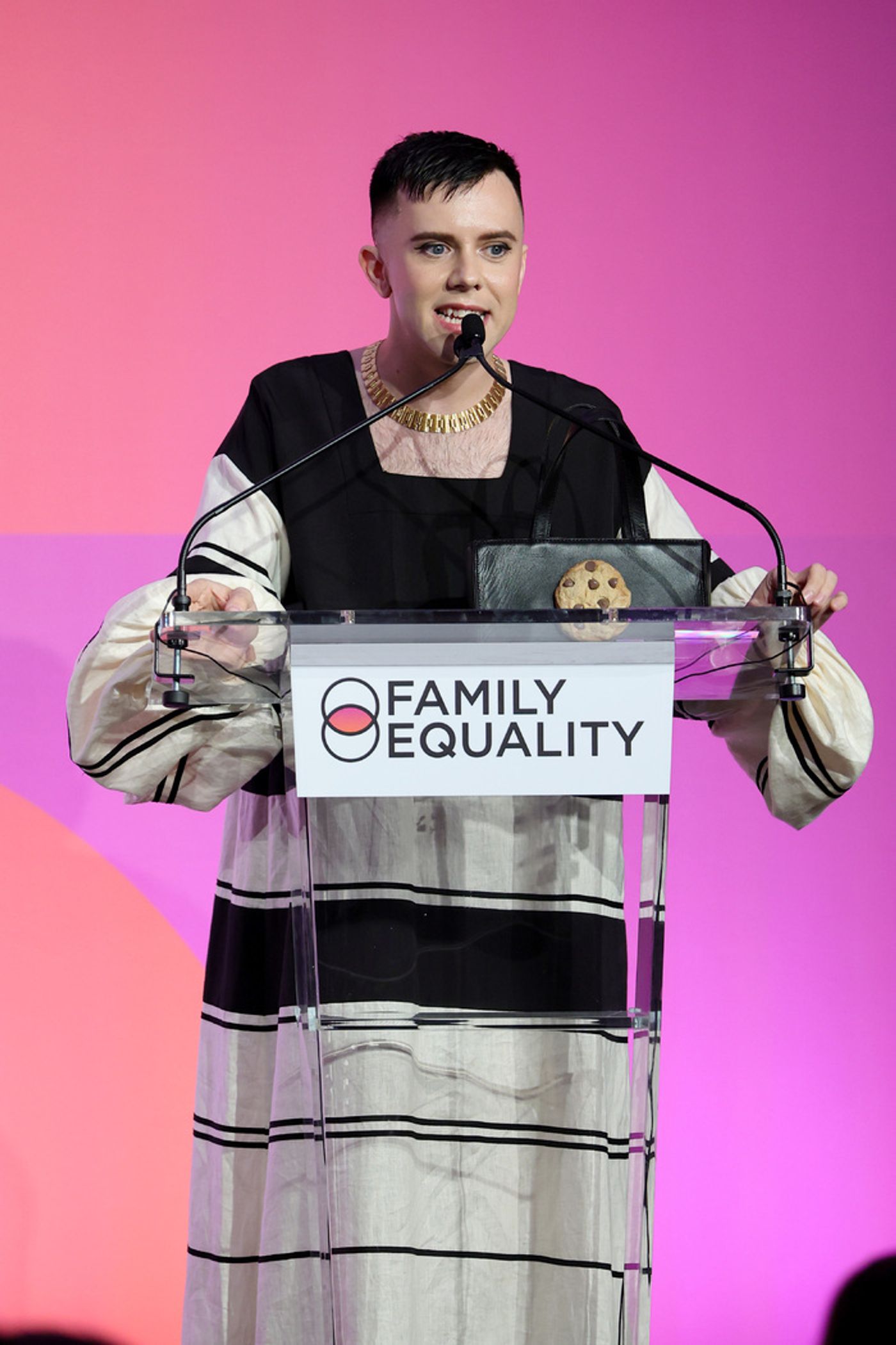 Photos: Nicole Scherzinger, Darren Criss, & More at NIGHT AT THE PIER  Image