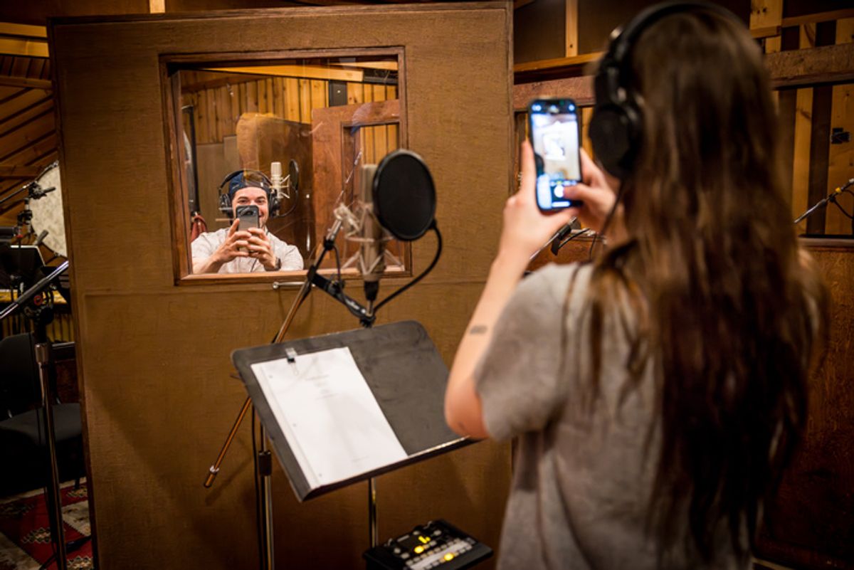 Lizzy McAlpine and Jeremy Jordan at 