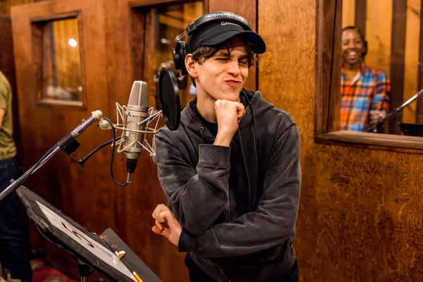 Taylor Trensch Photo