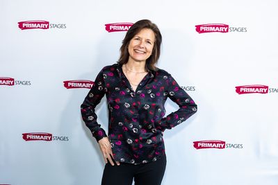 Jennifer Van Dyck Photo