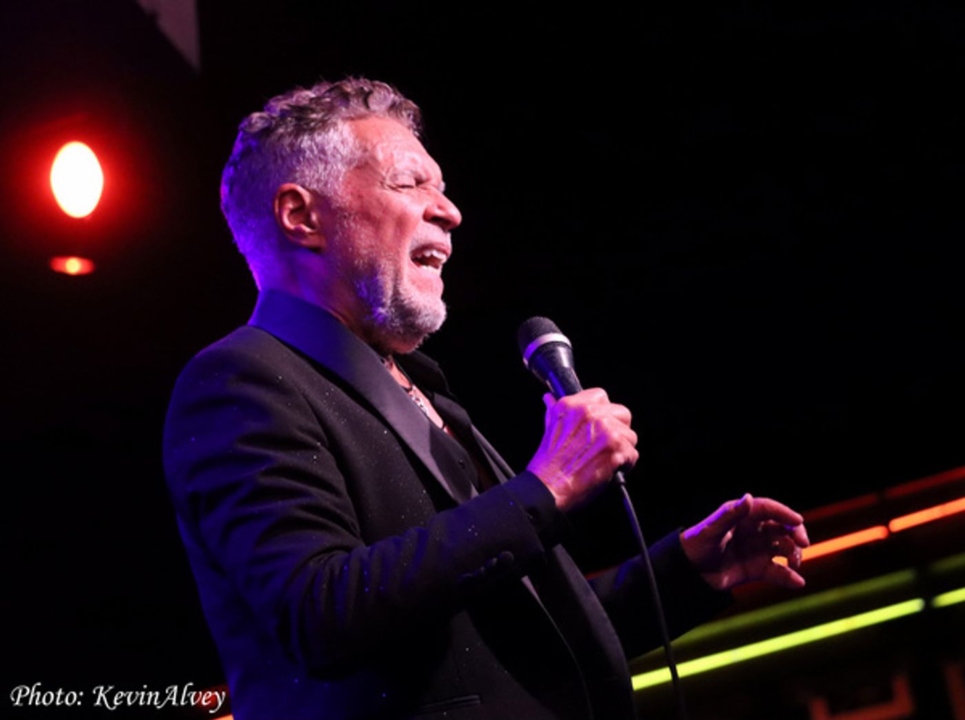 Photos: Clint Holmes Brings Icons To Birdland Jazz  Image