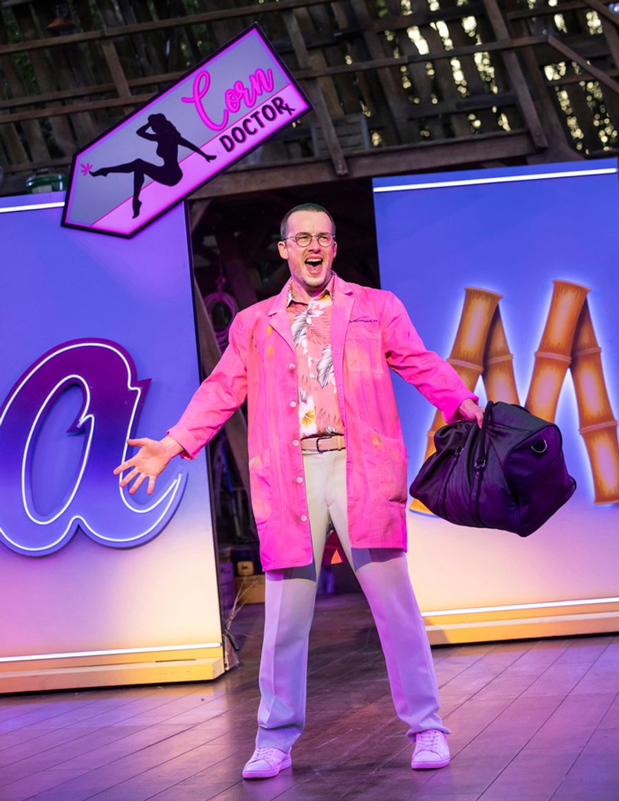Photos: SHUCKED at Regent’s Park Open Air Theatre Image