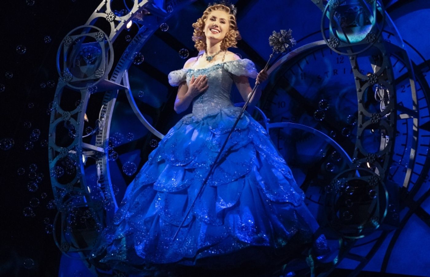 The 50 Greatest Stage Costumes Ever  Image