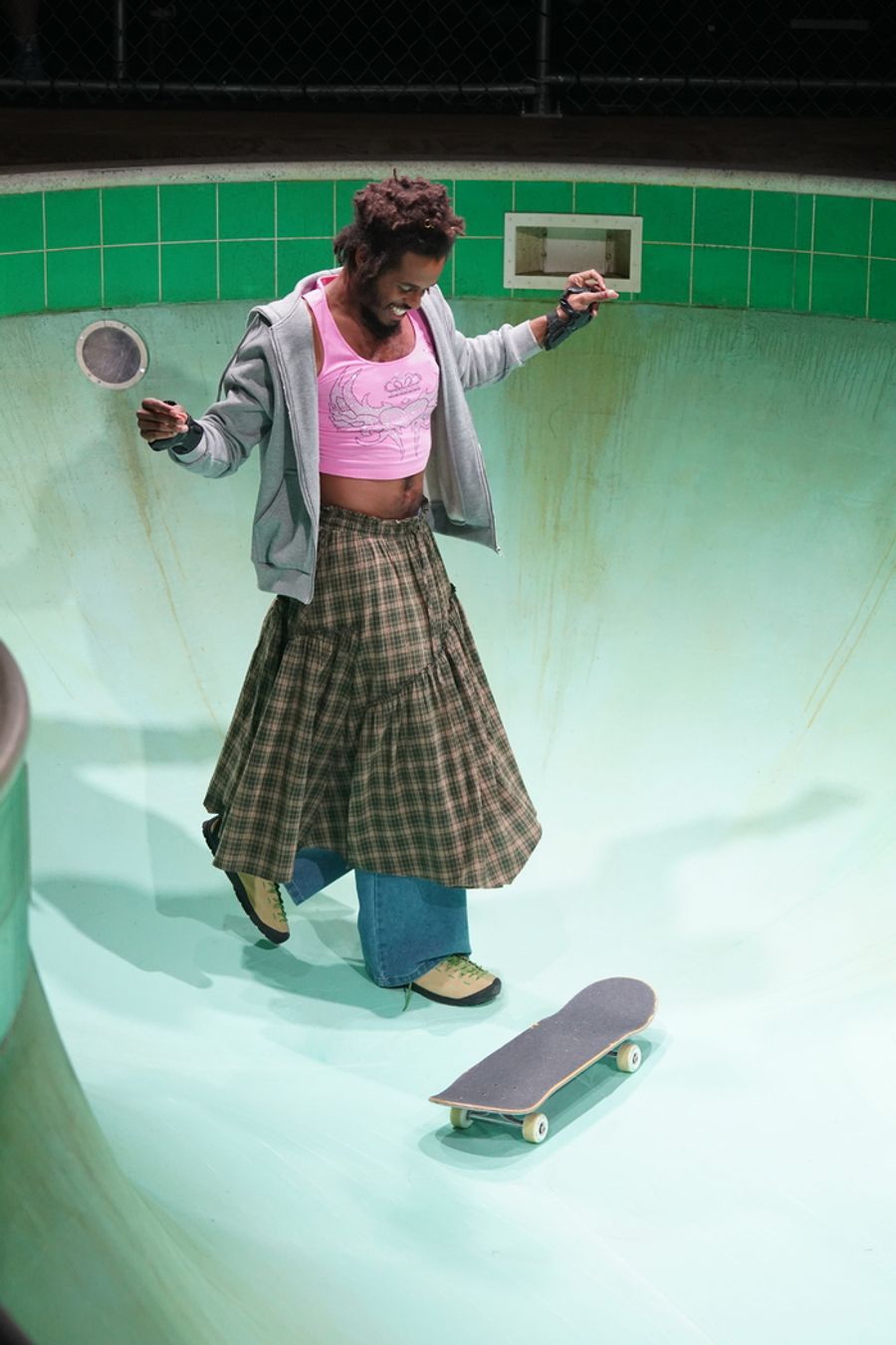 Photos: BOWL EP At Vineyard Theatre Image
