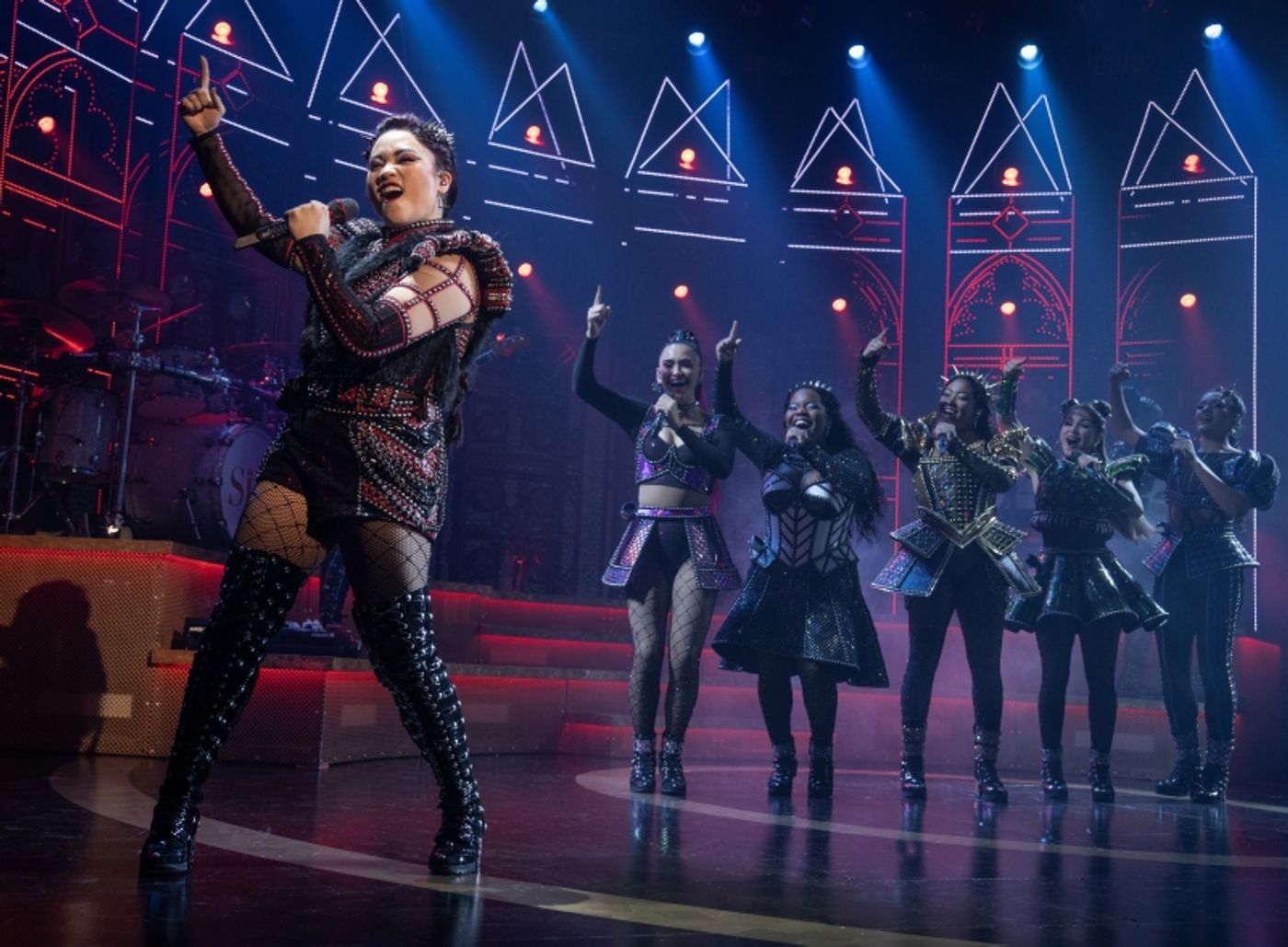 Review: SIX: THE MUSICAL Crowns Itself a Theatrical Game-Changer in Vancouver Debut  Image