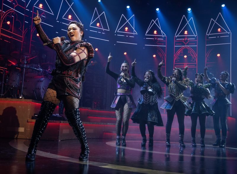 Review: SIX: THE MUSICAL Crowns Itself a Theatrical Game-Changer in Vancouver Debut Image